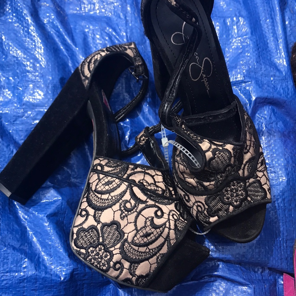 Jessica Simpson platforms